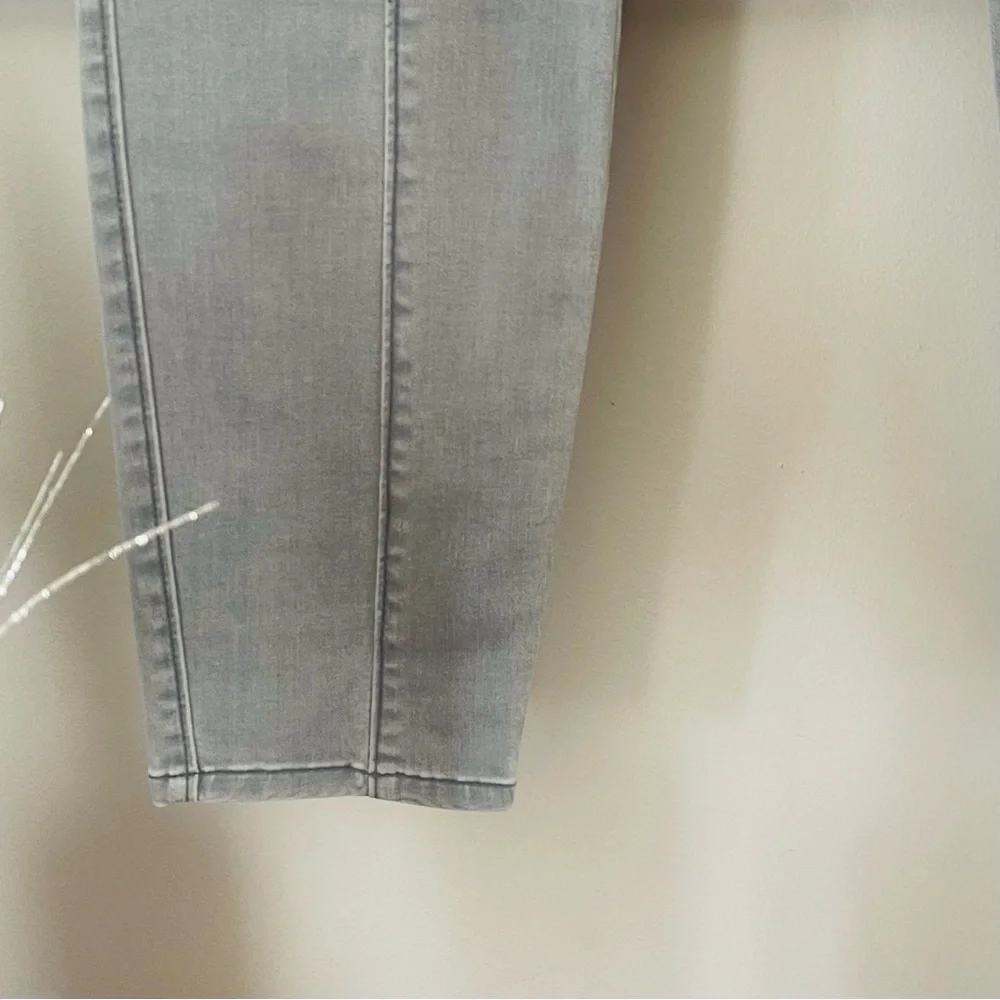 White House Black Market Gray Women Jeans - Picture 7 of 16